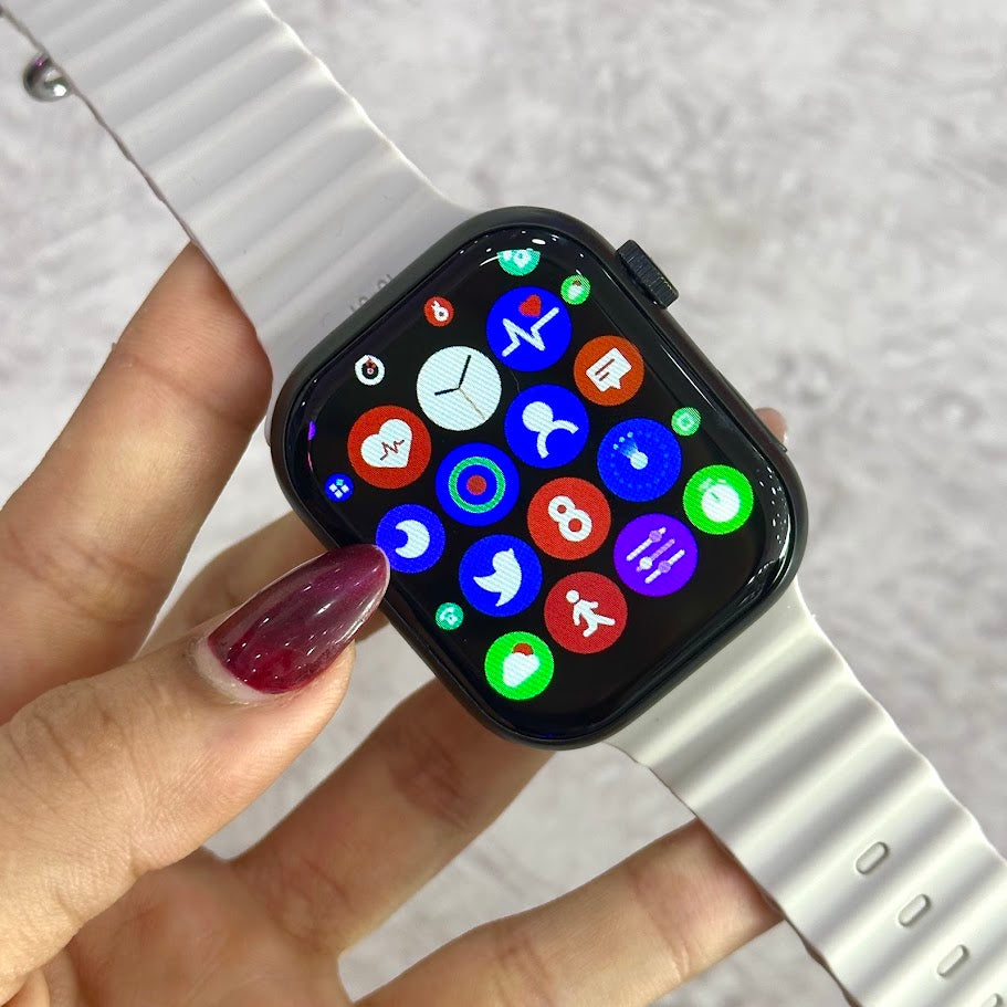 COMBO RELOJ + DIADEMA Y 7 MANILLAS