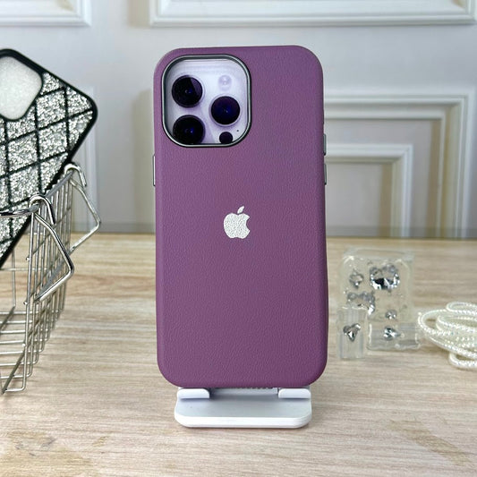 Cuero morado IPH 15 PRO MAX