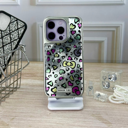 Animal print corazones IPH 15 PRO