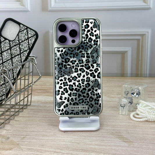 Animal print mariposa IPH 15 PRO MAX