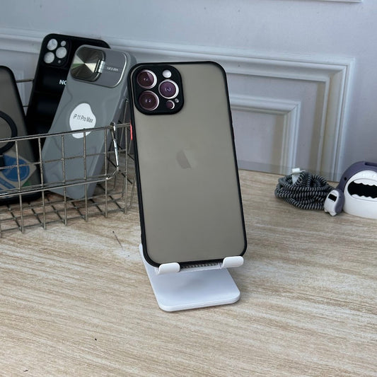 Humo botones rojos IPH 13 PRO MAX