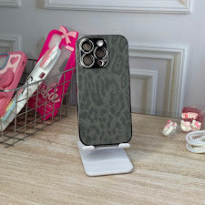leopardo iph 16 pro