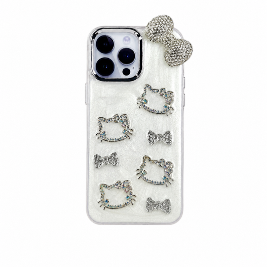 Hello Kitty lazo brillante IPH 13 PRO