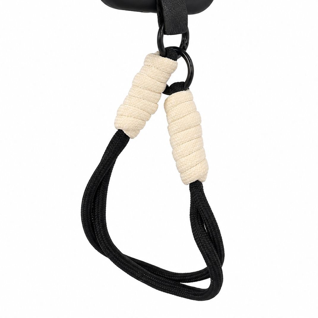 CASE ANTICHOQUE OSO CON STRAP IPH 16 PRO