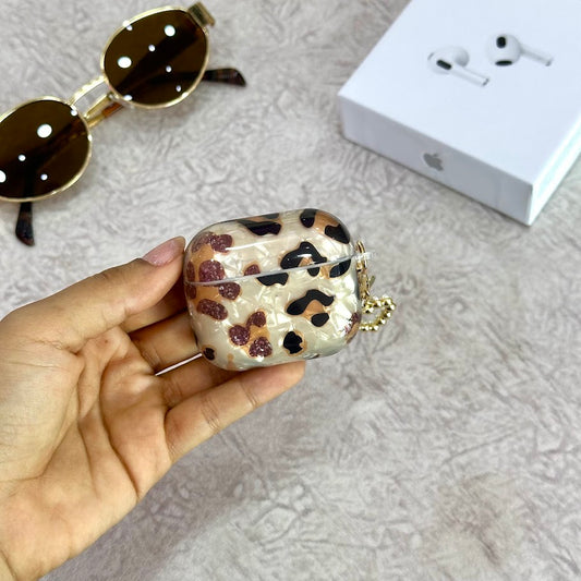 P AirPods serie 3 animal print y llavero