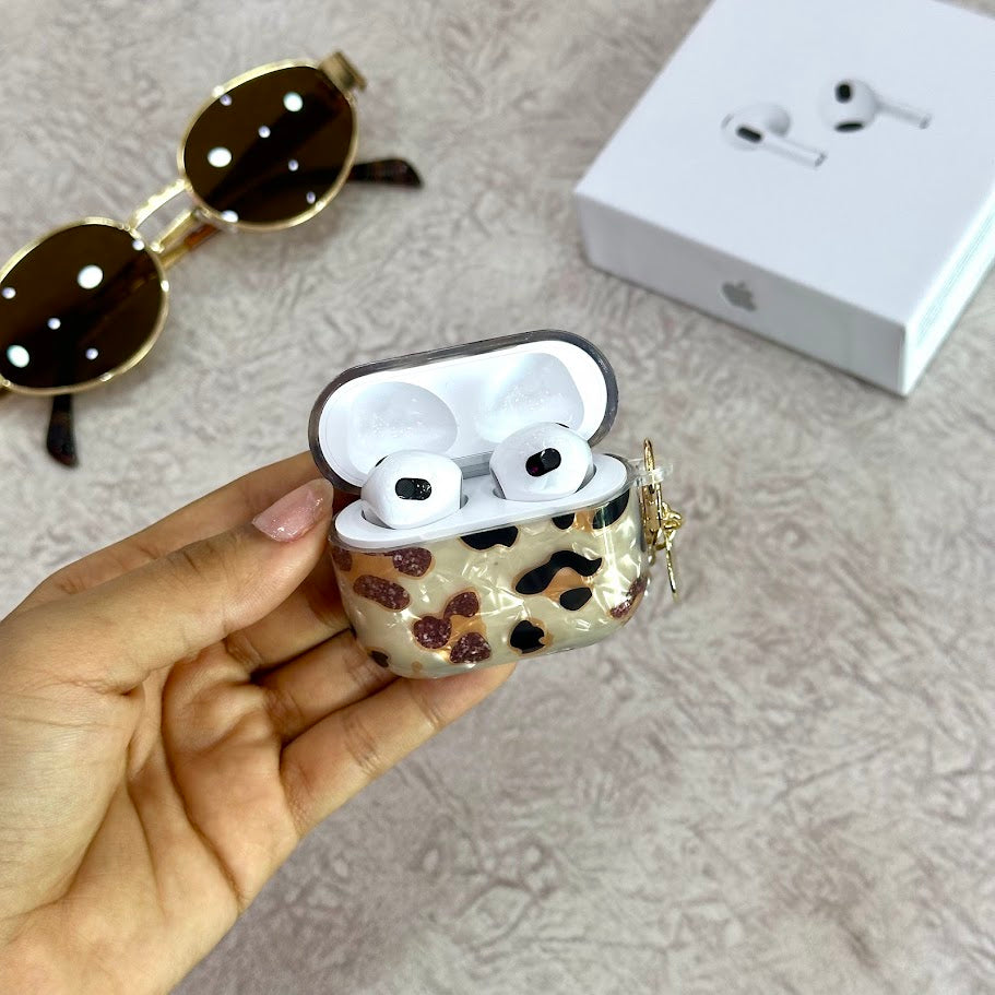 P AirPods serie 3 animal print y llavero