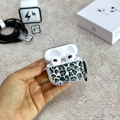 P AirPods serie 3 animal print negro