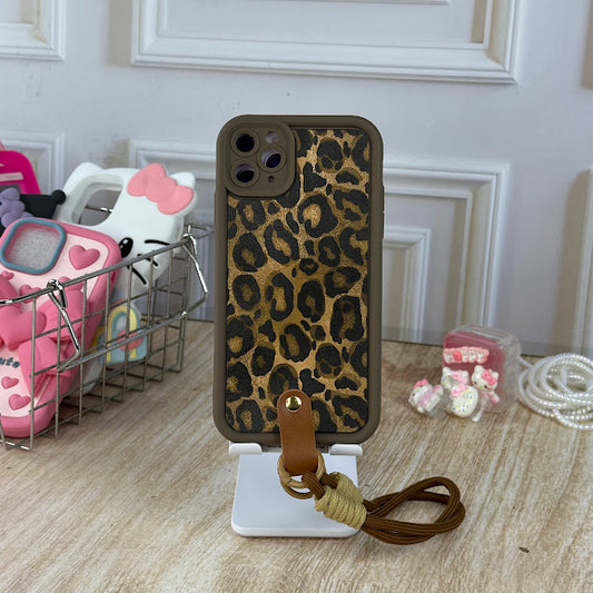 Animal print+strap iph 11 pro max