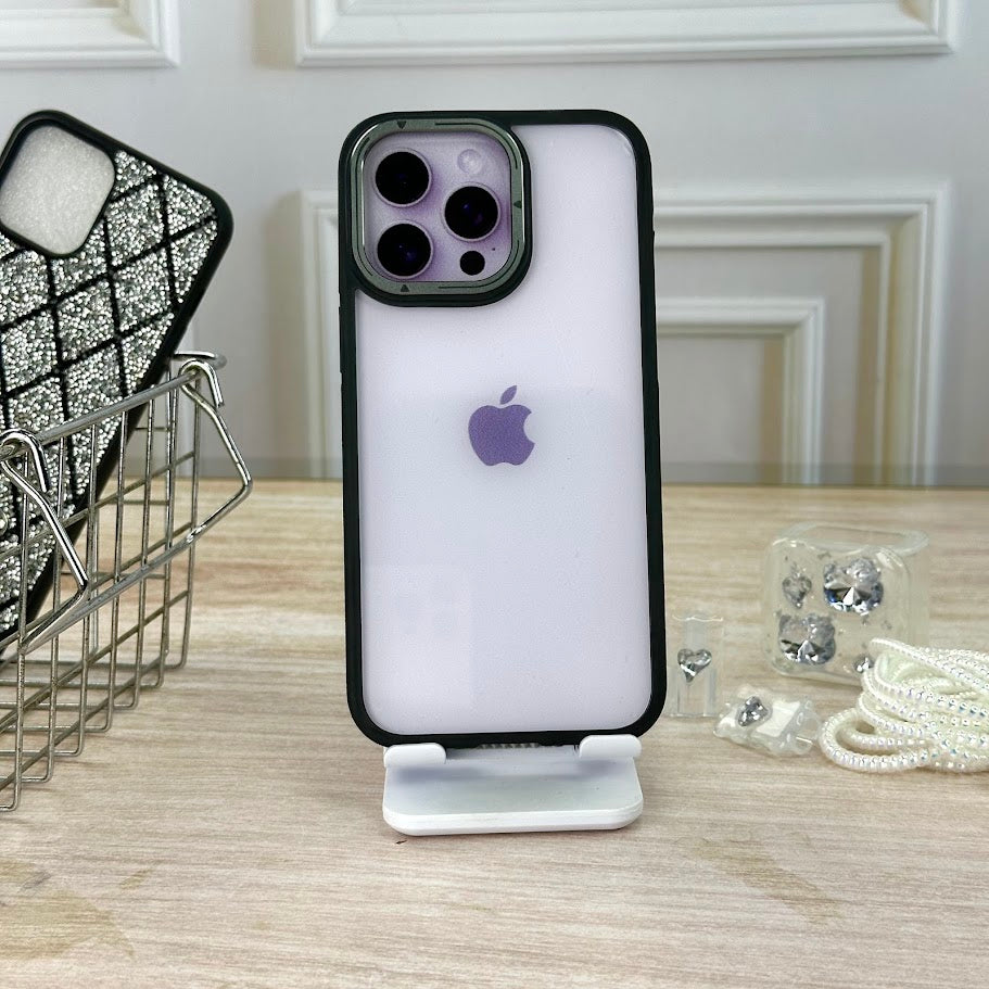 Borde negro IPH 15 PRO MAX