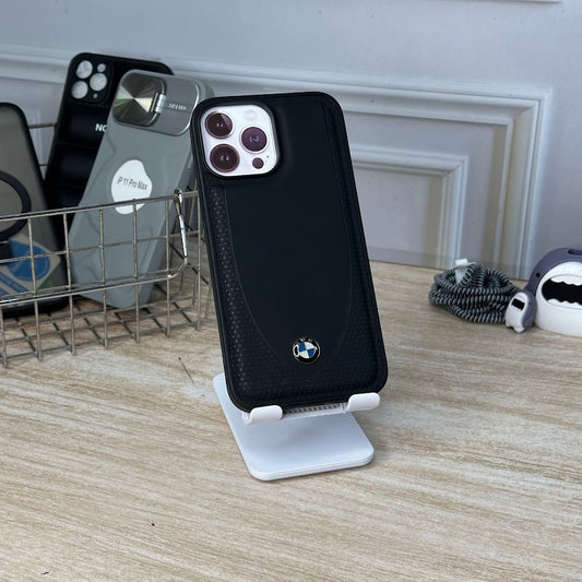 Mazda negro IPH 13 PRO MAX