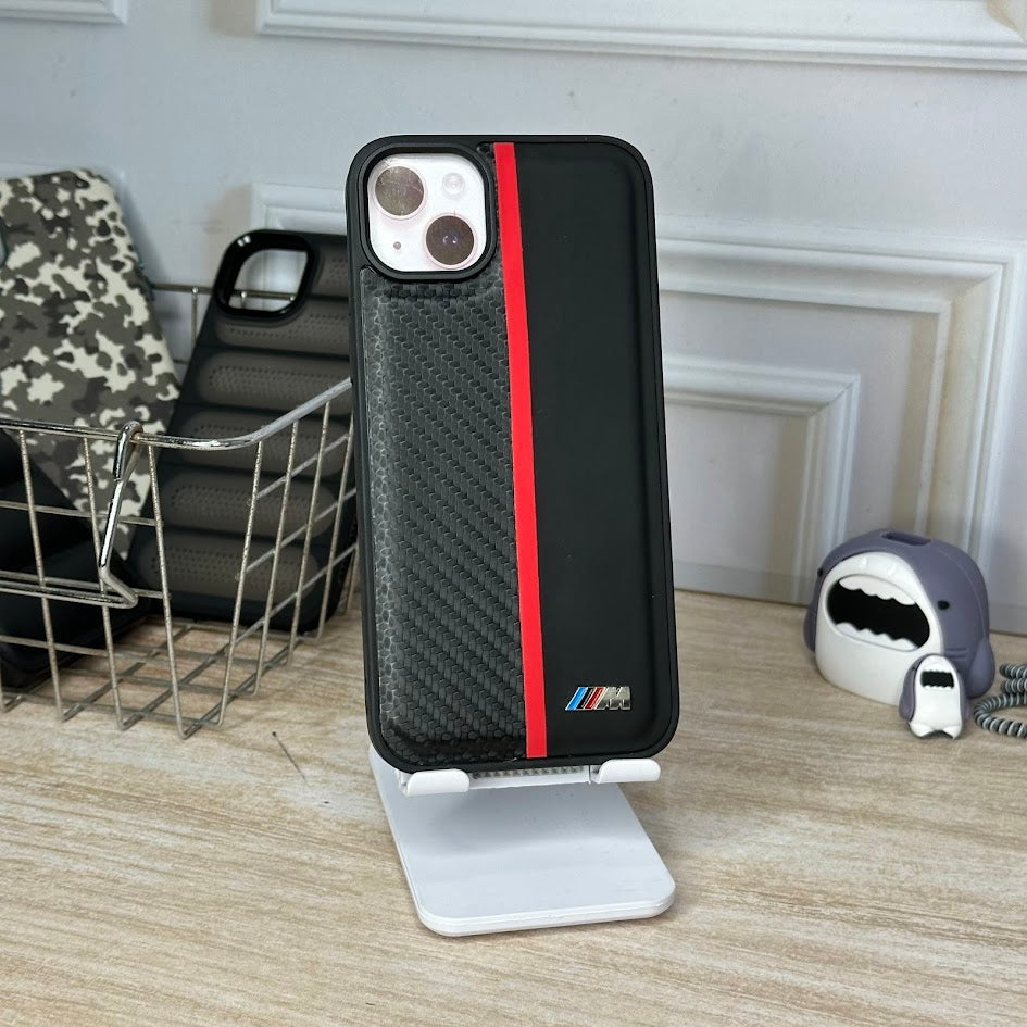 BMW estilo en fibra y cuero negro IPH 14/15 PLUS