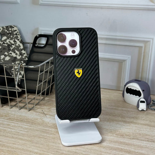 Ferrari estilo en fibra de carbono IPH 14 PRO