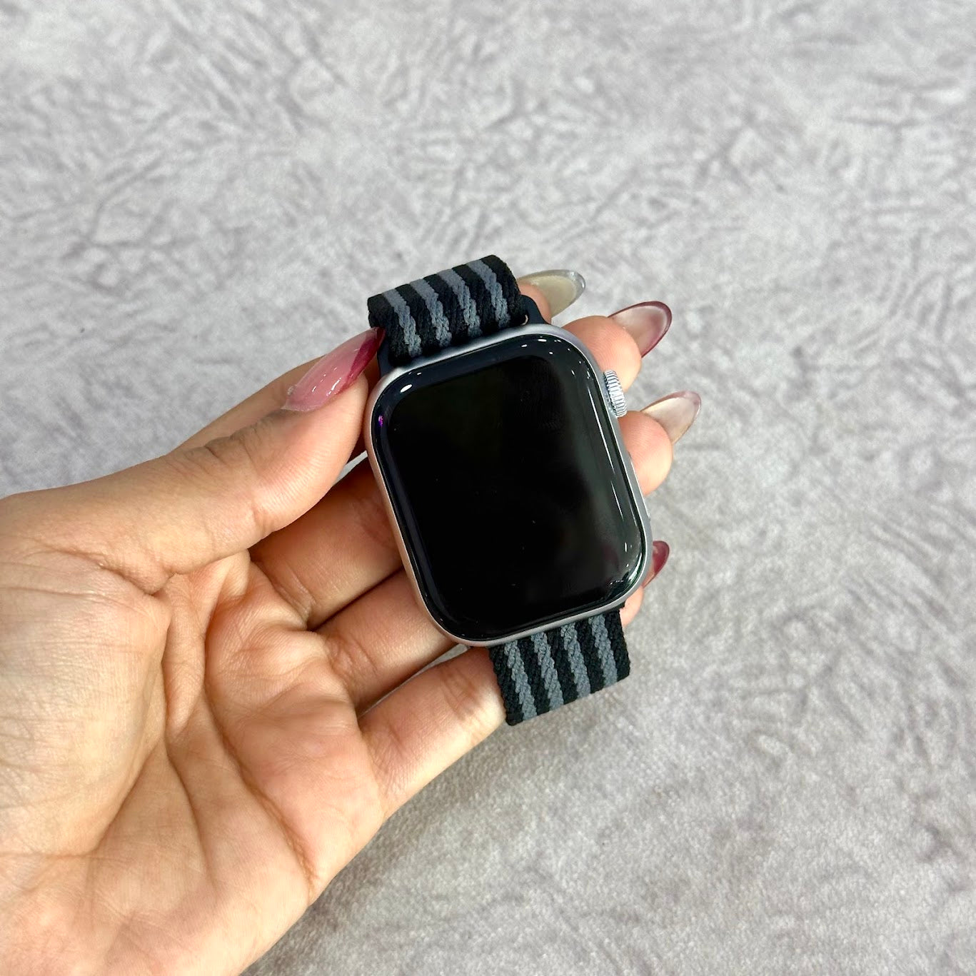 Manilla imantada gris y negra