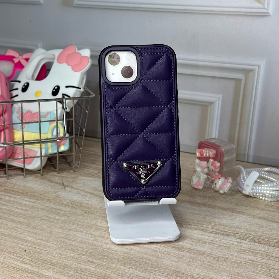 Prada acolchonado morado IPH 15