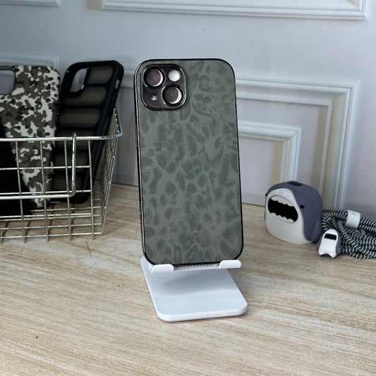 leopardo iph 15 pro
