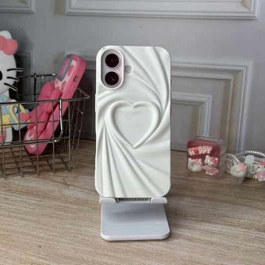 Case heart blanco IPH 16