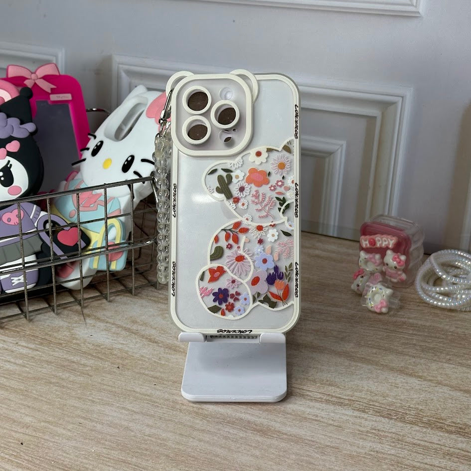 oso blanco + llavero iph 15 pro Max