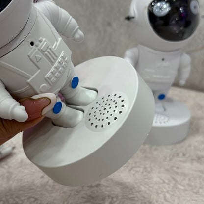 ASTRONAUTA LUZ + PARLANTE Accesorios